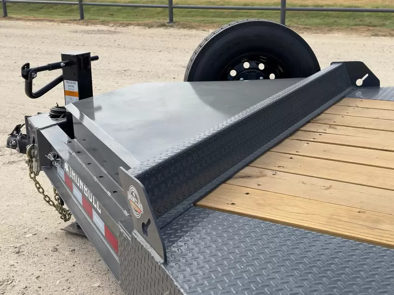 Benefits of using tilt trailers