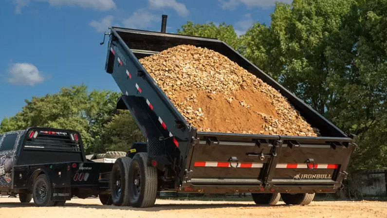 Choosing the Right Roll Off Dump Trailer